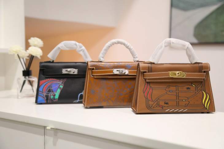 Picture of Hermes Handbags _SKUfw236183838fw